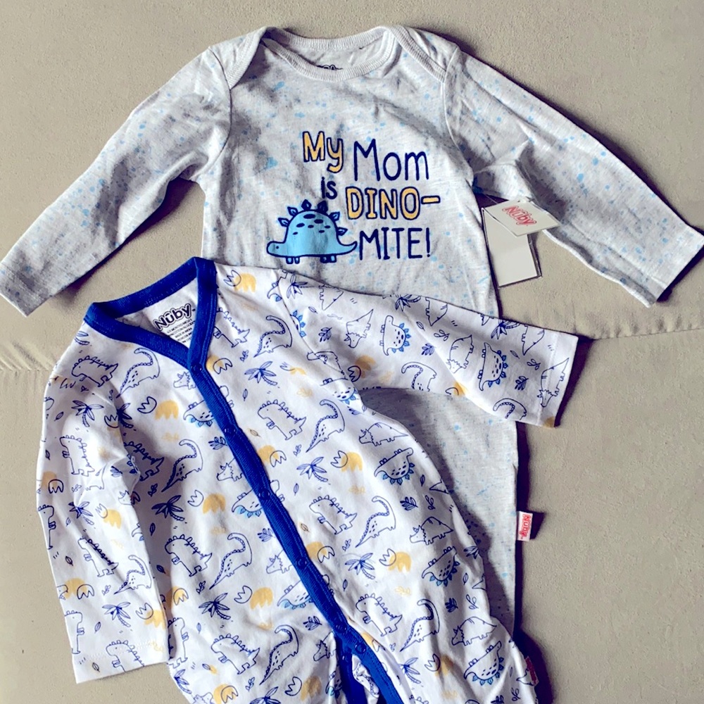 My mom is Dino-mite! NWT set of pajamas 9mo Nuby brand smoke free home